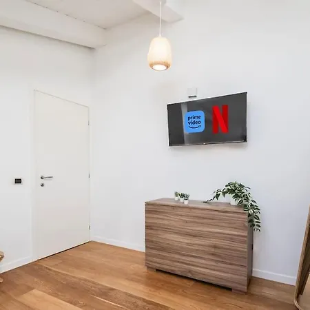 Angelic Centro Storico Равенна